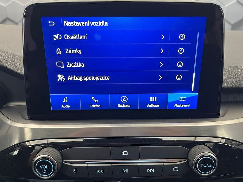Ford Kuga 2,0 EB  140 kW AWD Titanium - fotka 58 z 58