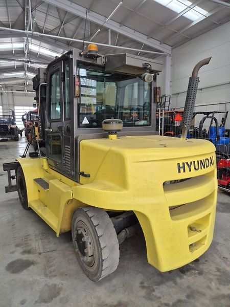 Ostatní Hyundai 70 D-7 A - fotka 2 z 30
