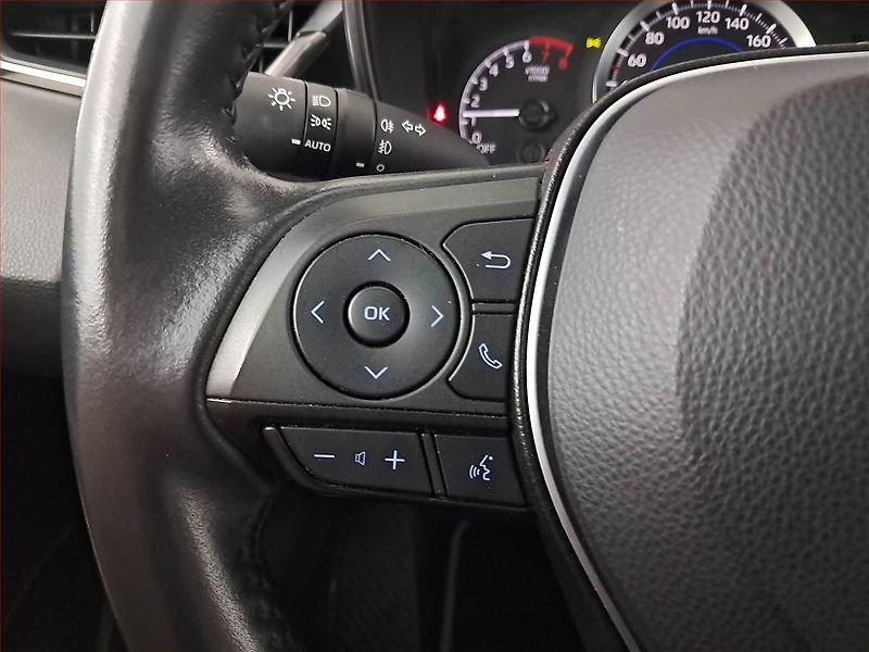 Toyota Corolla (2022) Active 2.0 Hybrid - fotka 18 z 20