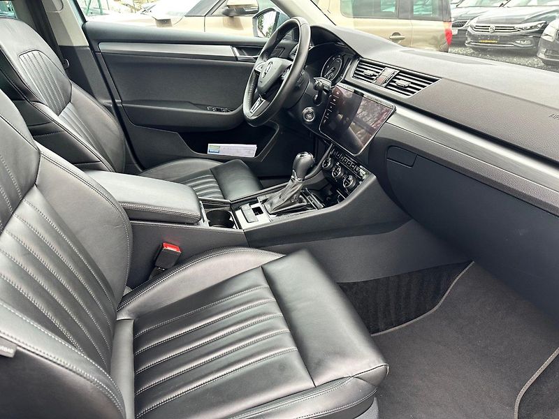 Škoda Superb (2018) 1.6TDi DSG, KAMERA, NAVI - fotka 6 z 20