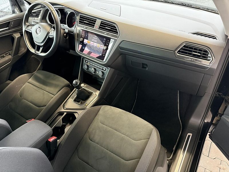 Volkswagen Tiguan 1,5 TSi 96 kW Comfortline - fotka 23 z 25