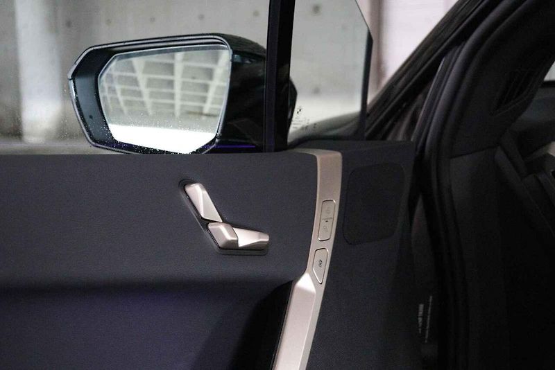 Elektrické BMW iX xDrive50.