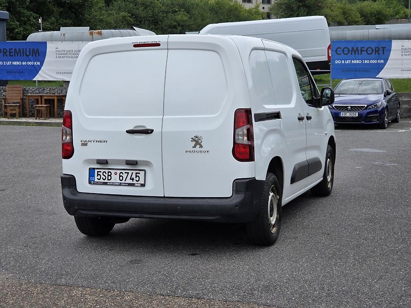 Peugeot Partner (2020) 1.5 BHDi 100 L1 ACTIVE MAN5 - fotka 5 z 21