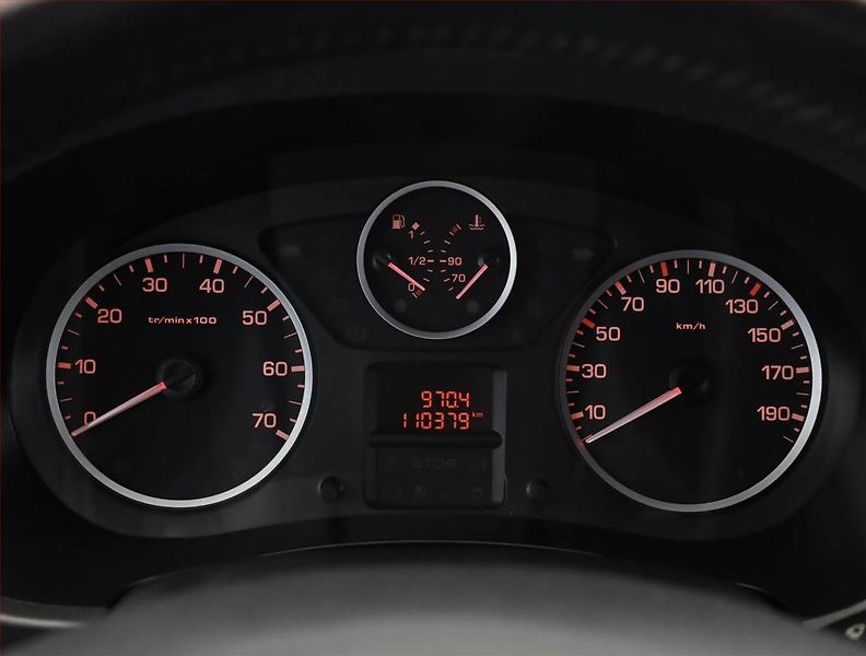 Citroën Berlingo (2017) XTR 1.6 BlueHDi, 5Míst, ČR - fotka 8 z 15