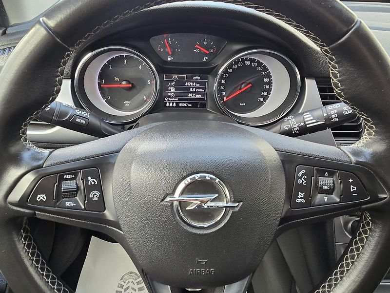Opel Astra 81kW ENJOY DIGIKLIMA - fotka 13 z 35