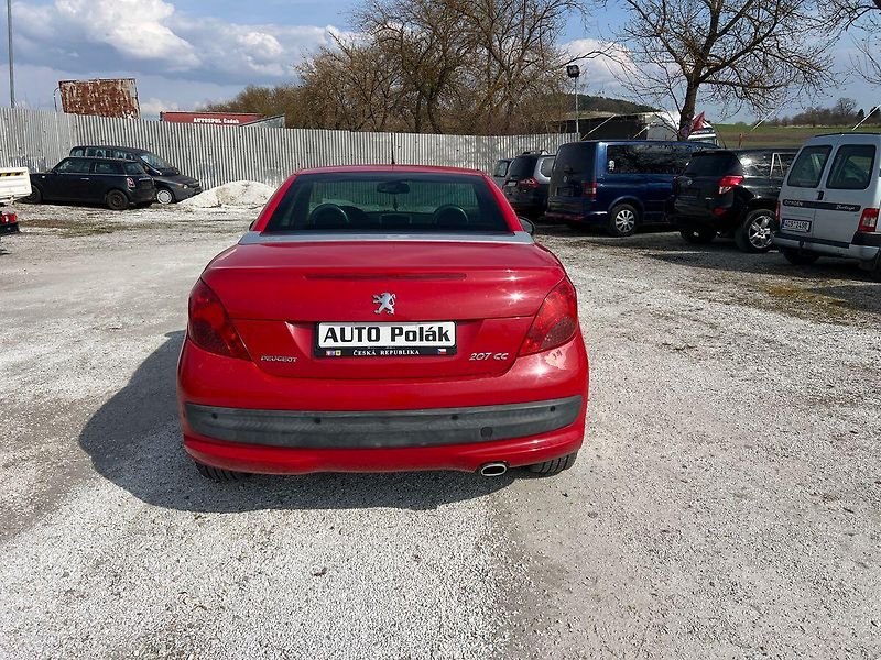 Peugeot 207 1.6 HDI - fotka 12 z 13