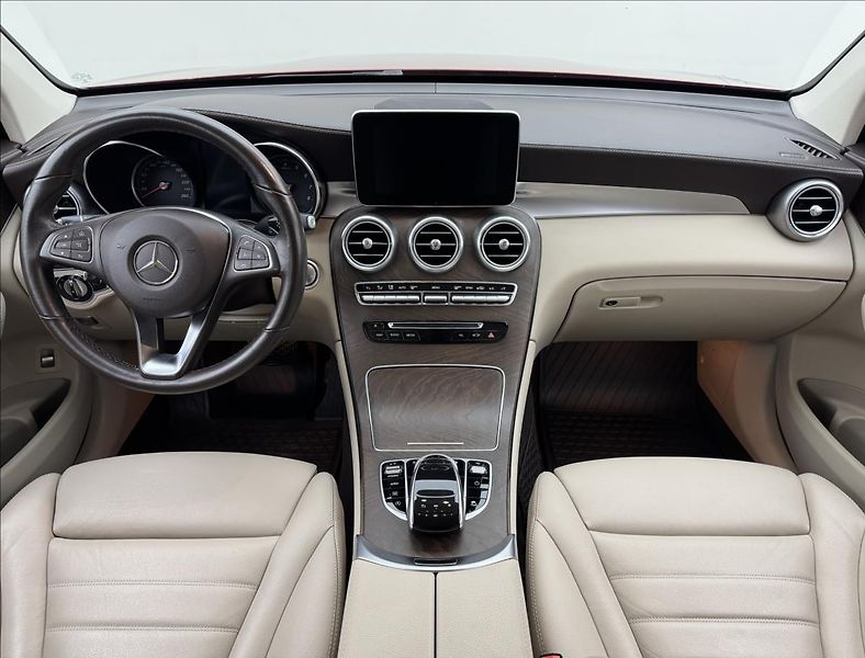 Mercedes-Benz GLC 2,0 DPH 4X4 LED KŮŽE 2XKOLA CZ - fotka 7 z 43