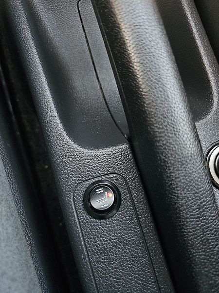 Škoda Fabia 1.4 16v 63kW,KLIMA,8xAIRBAG - fotka 18 z 37