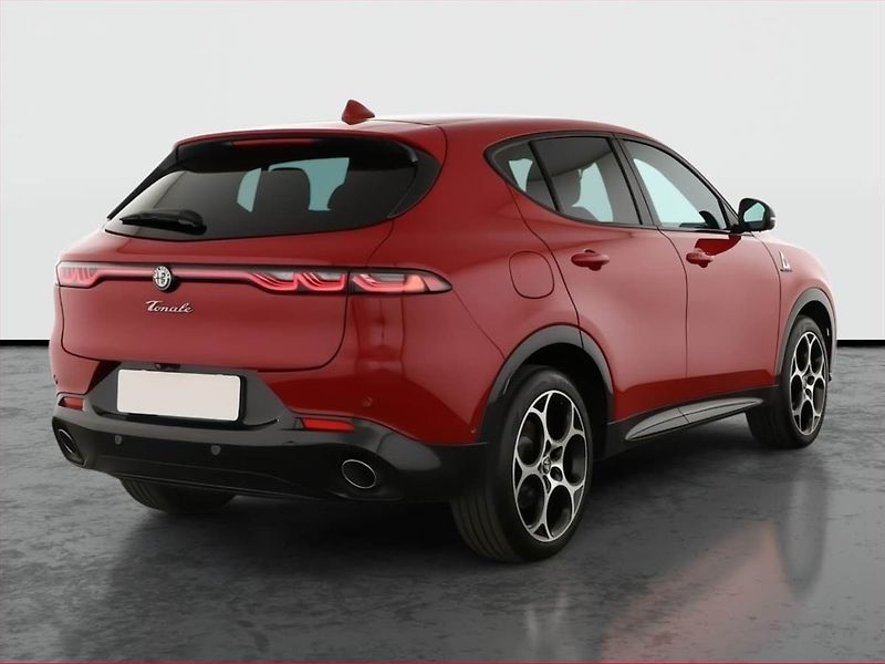 Alfa Romeo Tonale (2023) 1.3T Ibrida PHEV Q4 - fotka 5 z 21