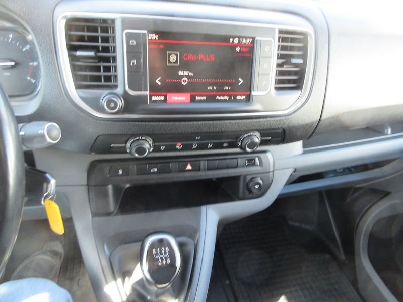 Citroën Jumpy 2,0BlueHDi 150PS  LONG - fotka 12 z 18