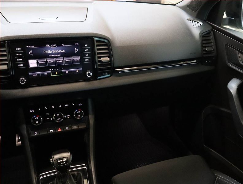 Škoda Karoq (2022) Sportline 2.0 TDI - fotka 8 z 21