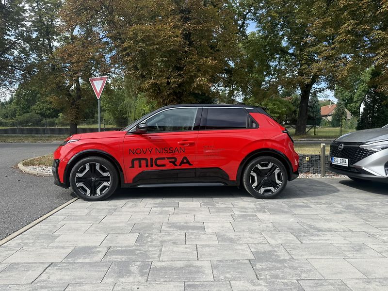 Nissan Micra (2026) EVOLVE 52kWh 150k - fotka 4 z 26