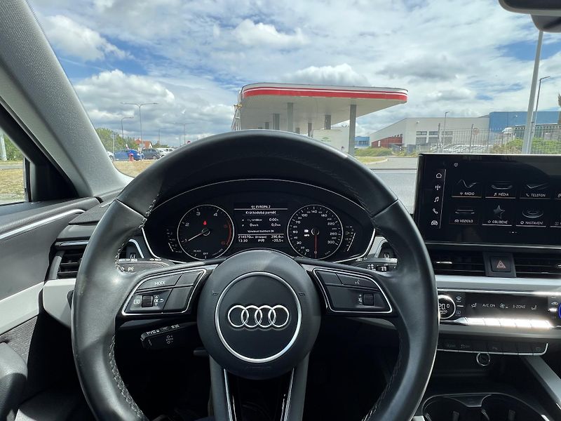 Audi A4 Avant (2022) 2.0 TDI - fotka 24 z 33