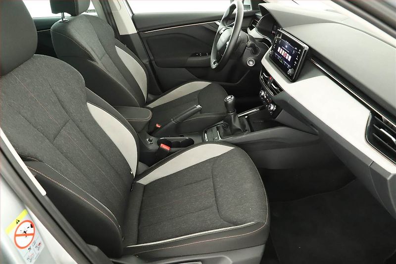 Škoda Scala (2025) 1.0 TSI, Top Selection, FullLe - fotka 7 z 14