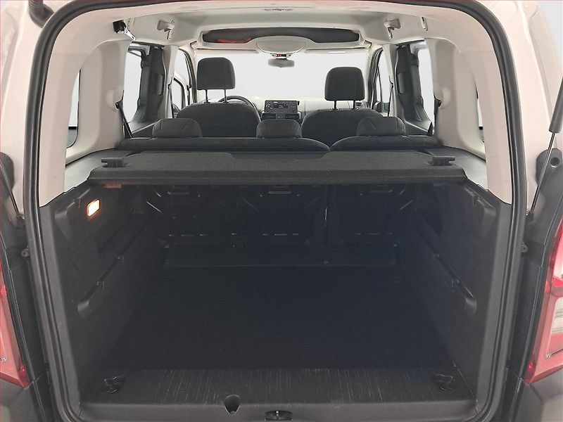 Citroën Berlingo (2019) Live 1.2 PureTech, 5Míst, ČR - fotka 14 z 16