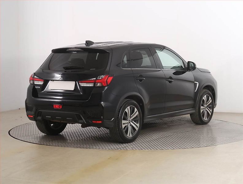 Mitsubishi ASX (2021) 2.0 MIVEC, 4X4, Automat - fotka 5 z 19