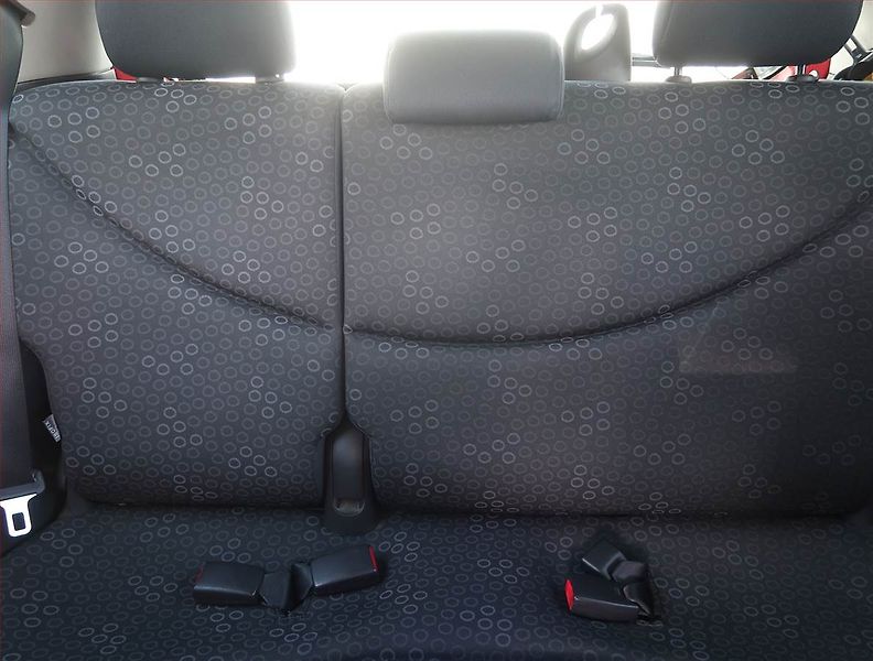 Toyota Yaris (2006) 1.0 VVT-i, po STK, servisované - fotka 10 z 14