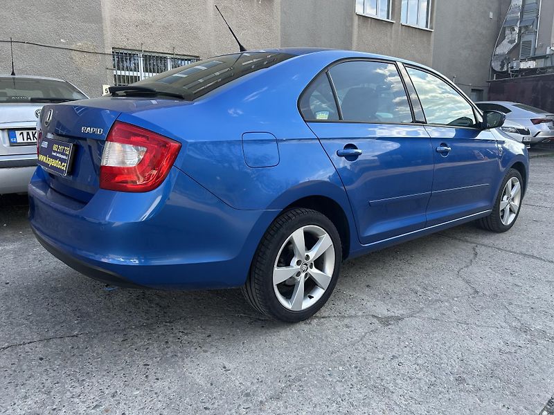 Škoda Rapid 1.6 TDI Elegance - fotka 7 z 20