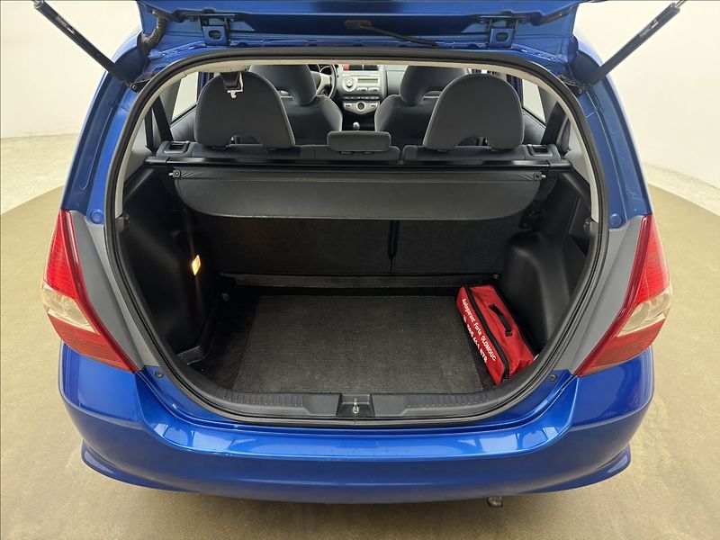 Honda Jazz 1,3 i DIGIKLIMA NOVÁ STK ČR - fotka 29 z 29