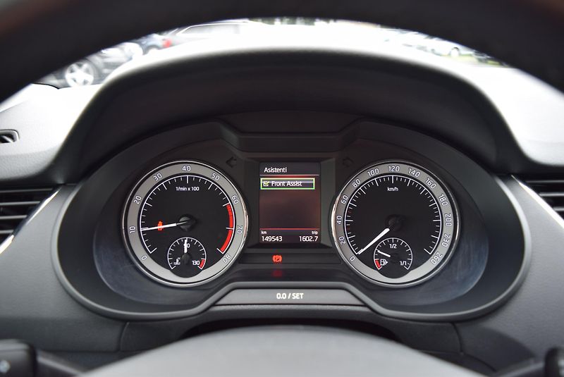 Škoda Octavia (2019) 1.5TSI 110kw STYLE TAŽNÉ SMART - fotka 32 z 45
