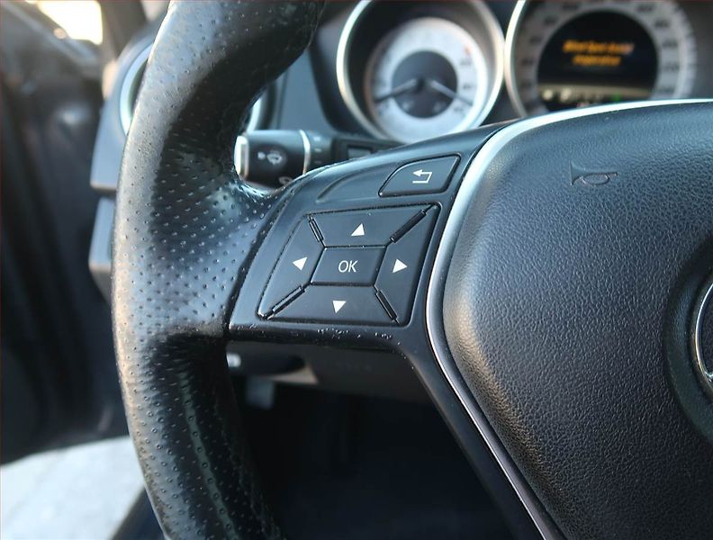 Mercedes-Benz Třídy C (2012) Avantgarde C 220 CDI, Automat - fotka 16 z 20