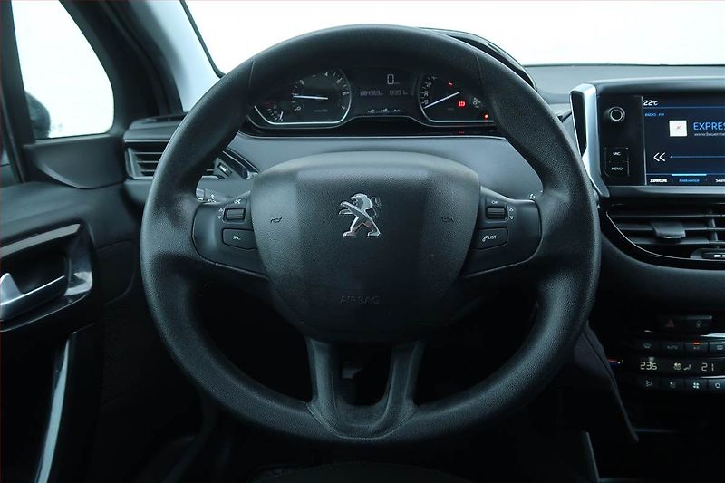 Peugeot 208 (2018) 1.2 PureTech, Serv.kniha - fotka 17 z 17