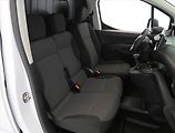 Peugeot Partner (2025) Maxi 1.5 BlueHDi, 3Místa, ČR - náhled 9