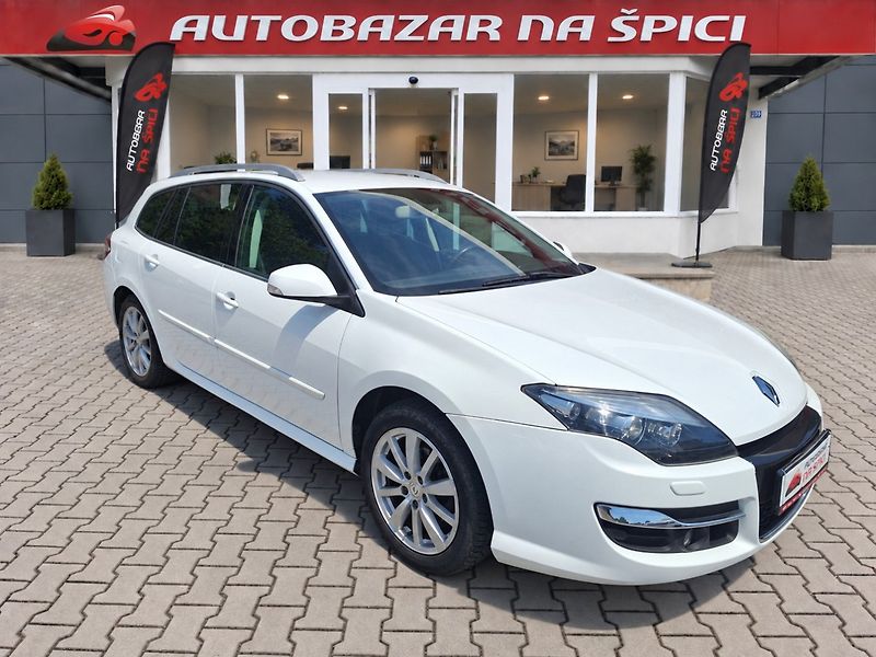 Renault Laguna (2013) 2.0dCi 110kW BLACK EDITION - fotka 2 z 33