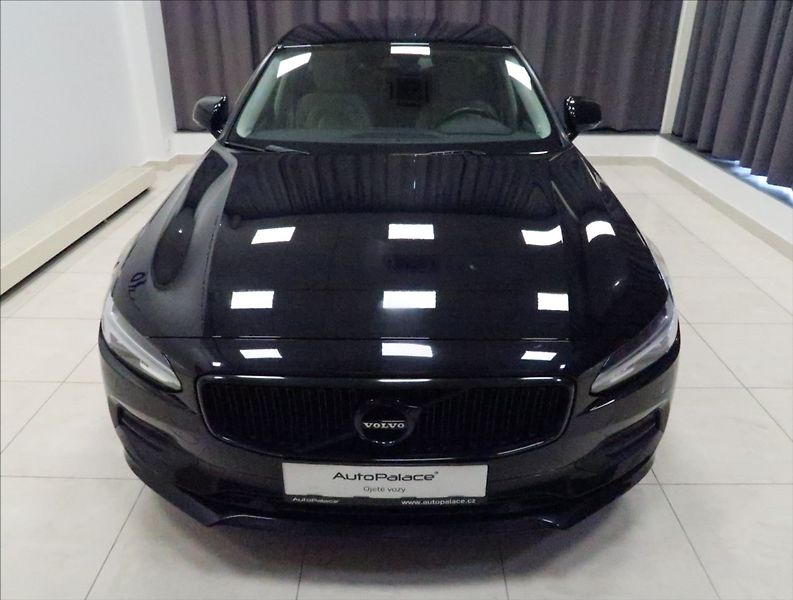Volvo S90 2,0 D5 AWD INSCRIPTION - fotka 3 z 54