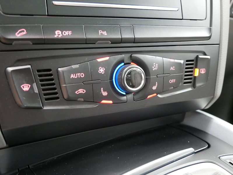 Audi Q5 - fotka 21 z 25