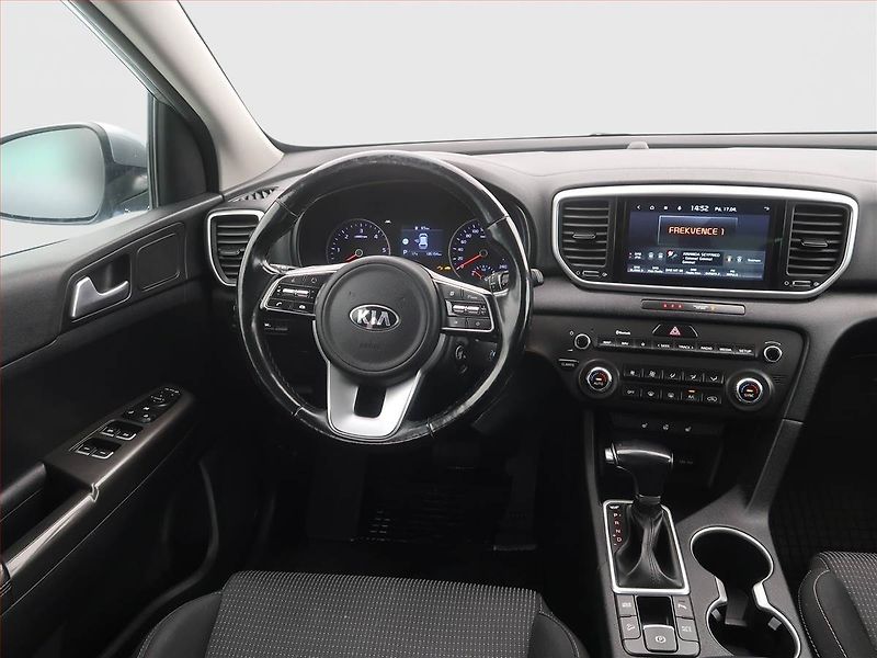 Kia Sportage (2021) 1.6 CRDi, Automat, ČR,1.maj - fotka 7 z 17