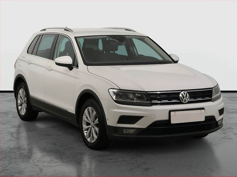 Volkswagen Tiguan (2019) Highline 2.0 TDI, ČR,1.maj - fotografie inzerátu