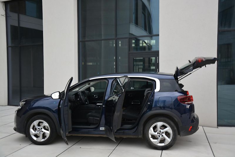 Citroën C5 Aircross (2023) Plug In Hybrid 165kW Feel Pack - fotka 24 z 40