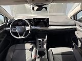 Volkswagen Golf Variant (2026) 1,5 eTSI 7DSG mHEV  People - náhled 13