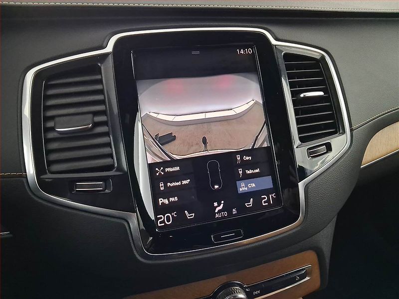 Volvo XC90 (2020) D5 AWD - fotka 22 z 27