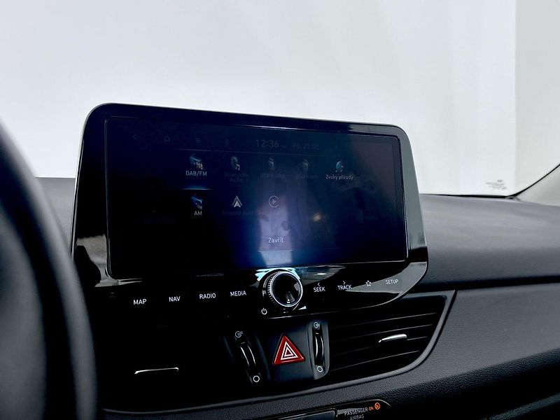 Hyundai i30 Smart DCT - fotka 26 z 27
