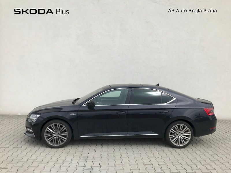 Škoda Superb (2020) GRT L K TS 200/2.0 A7A - fotka 3 z 35