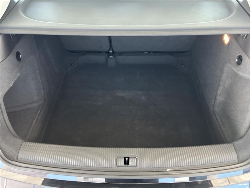 Audi Q3 2,0   TDI 130kW,AUTOMAT,QUATTR - fotka 25 z 26