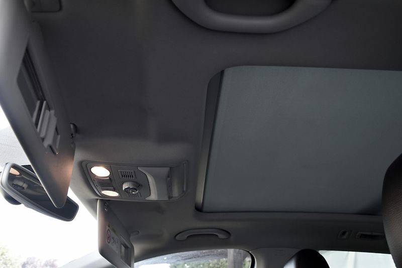 Škoda Octavia 1.4 TSi G-TEC STYLE, PANORAMA - fotka 36 z 49