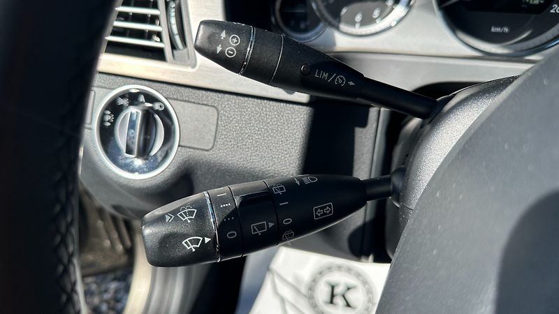 Mercedes-Benz Třídy E (2010) 350CDI 170kW *4M*Avantgarde* - fotka 13 z 24