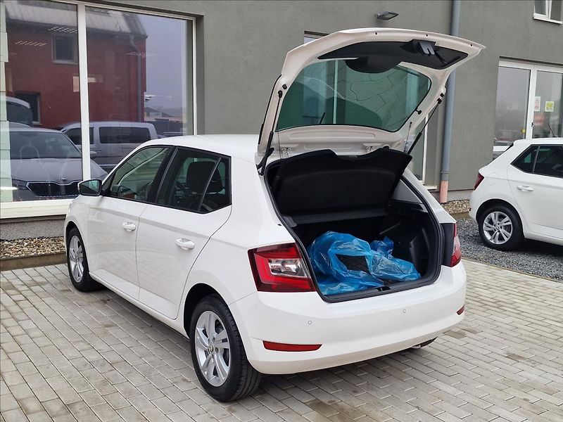 Škoda Fabia 1.0 TSI Style,původ ČR,1.Maj. - fotka 40 z 49