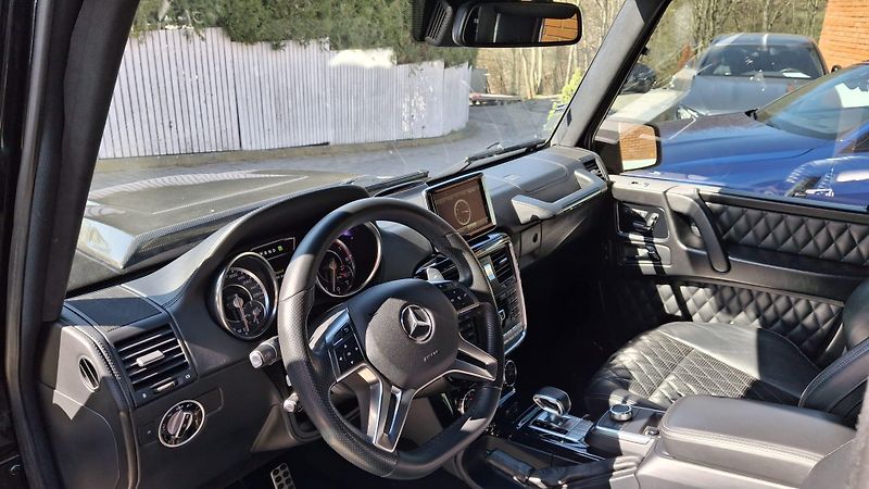 Mercedes-Benz Třídy G G63AMG-BRABUS PAKET-R22 - fotka 11 z 34