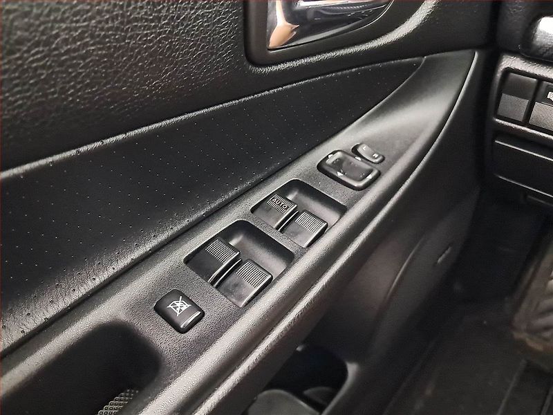 Mazda 6 (2005) 2.3 AWD, 4X4, Automat, Tažné - fotka 16 z 17