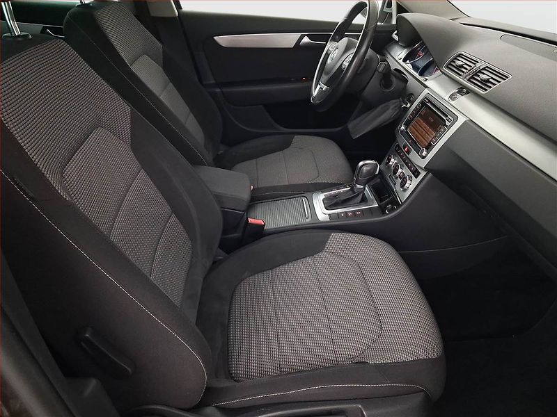 Volkswagen Passat (2014) Alltrack 2.0 TDI, 4X4 - fotka 9 z 26