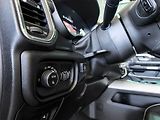 RAM 1500 (2019) 5.7 V8 Hemi - náhled 15