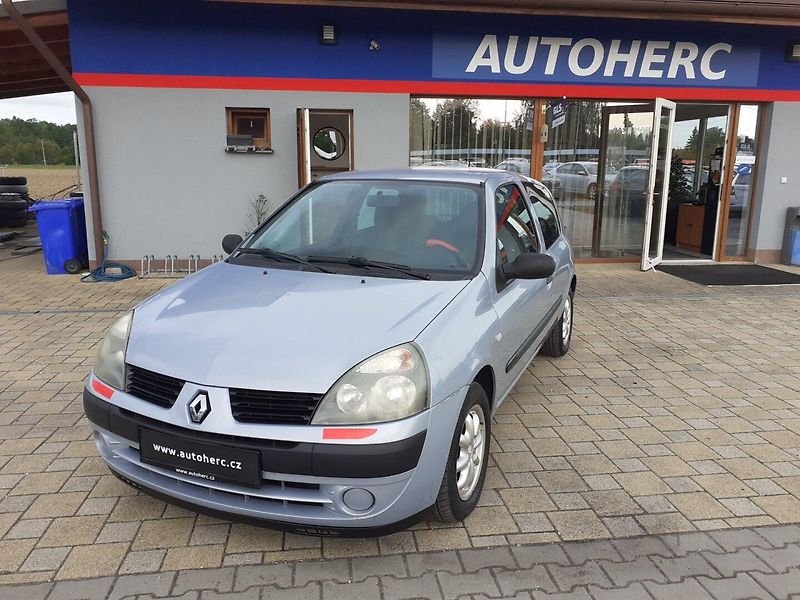 Renault Clio (2004) 1.2 - fotka 1 z 16
