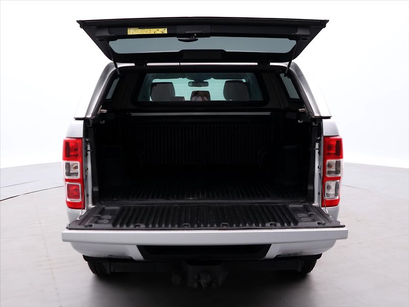 Ford Ranger 3,2 DTI  147KW CZ 1.MAJ SH 4X4 - fotka 9 z 39