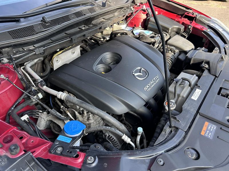 Mazda CX-5 2.0 Skyactiv-G AWD AT Revolut. - fotka 35 z 38