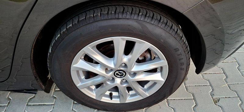 Mazda 3 2.0 88kw 1. majitel krásná - fotka 27 z 47