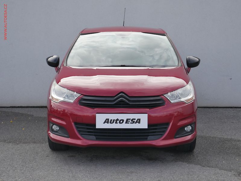 Citroën C4 (2011) 1.4 i, ČR, AC, temp - fotka 2 z 18